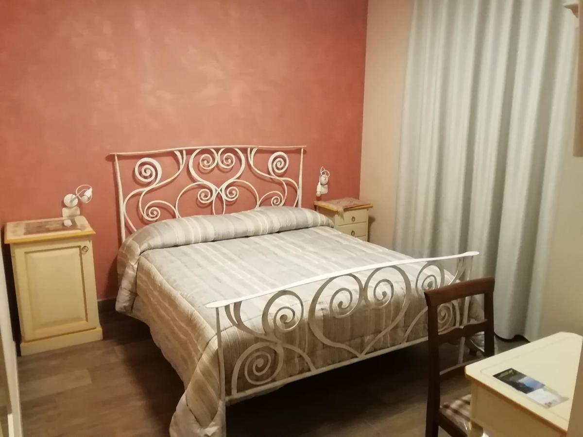 Il Roccolo Di Valcerasa Διαμέρισμα Treia Εξωτερικό φωτογραφία